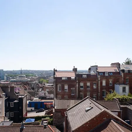 Apartment 1 Bedroom With Private Roof Terrace Bristol